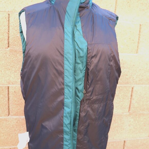 Lululemon Live in Practice Down Vest Green - Picture 12 of 15